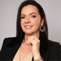 Elisa Dias Email & Phone Number